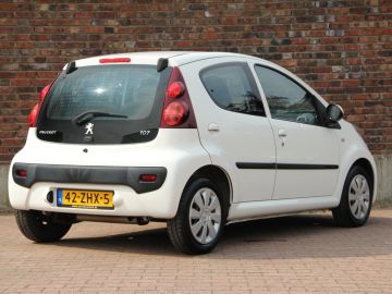 Peugeot 107